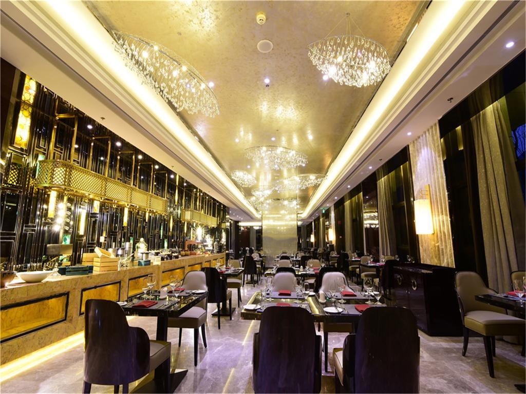 Tylfull Hotel Peking Exteriör bild