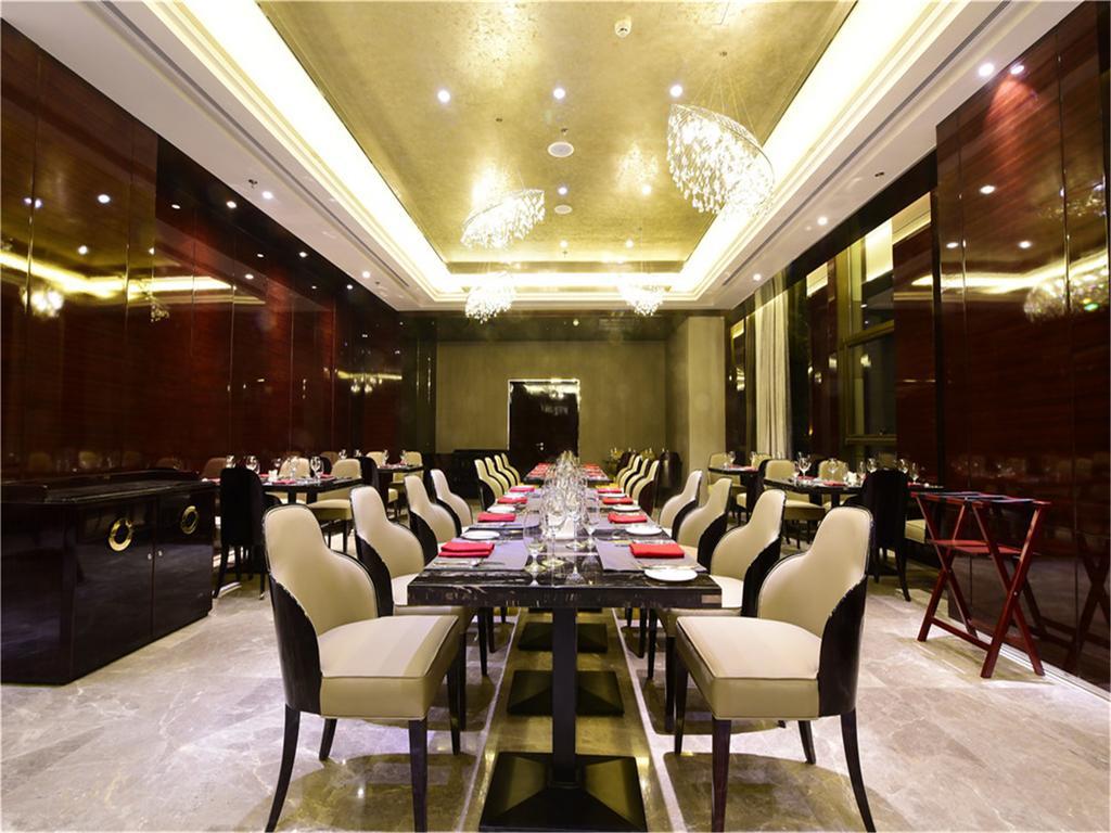 Tylfull Hotel Peking Exteriör bild